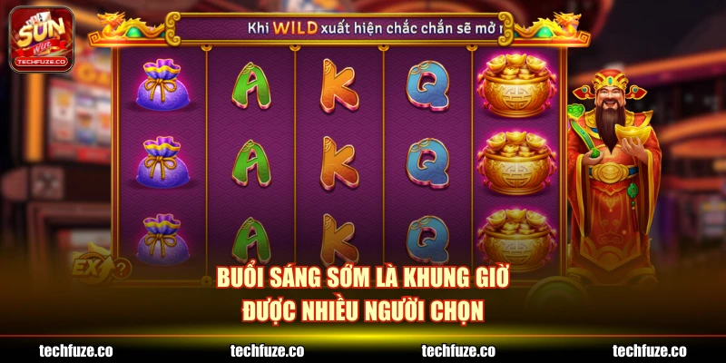Buổi sáng sớm là khung giờ được nhiều người chọn